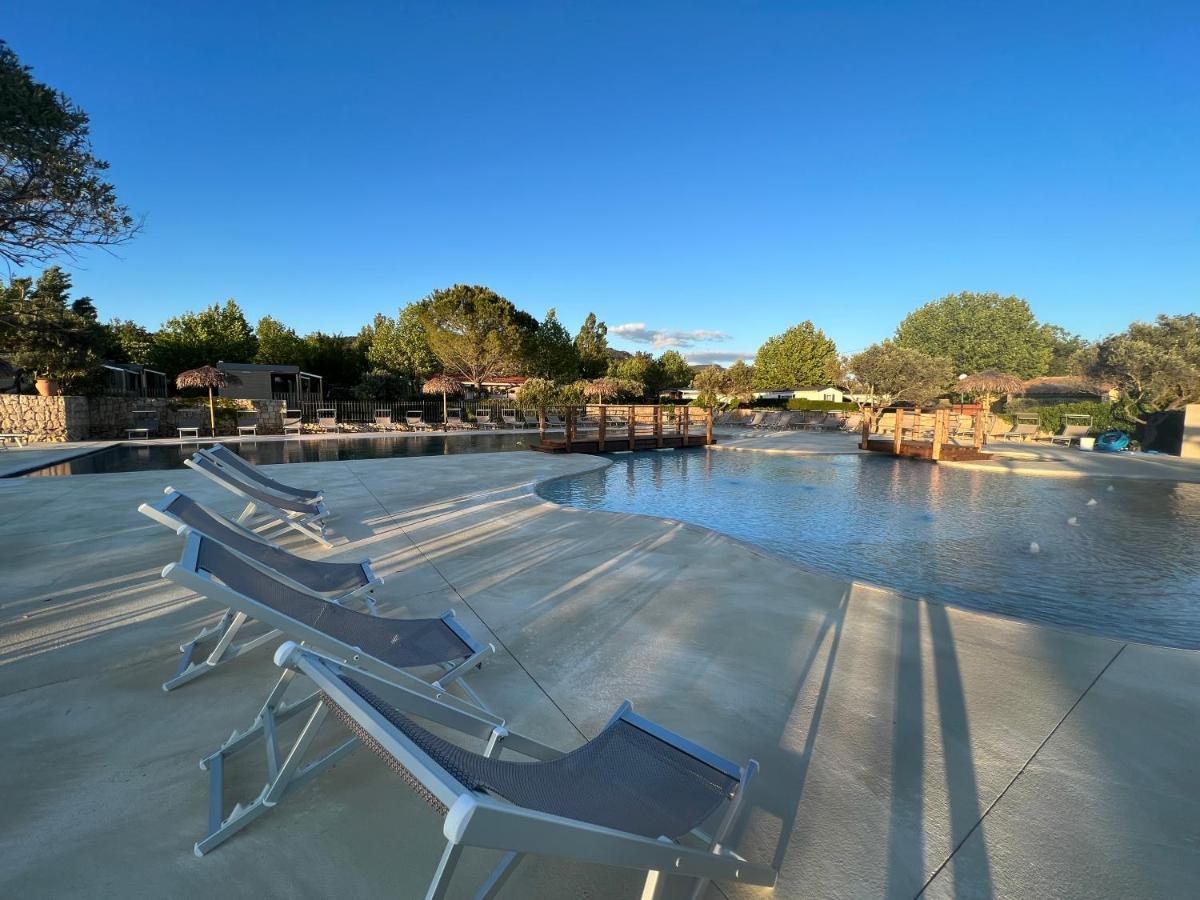 Camping International D'Aups Exterior foto
